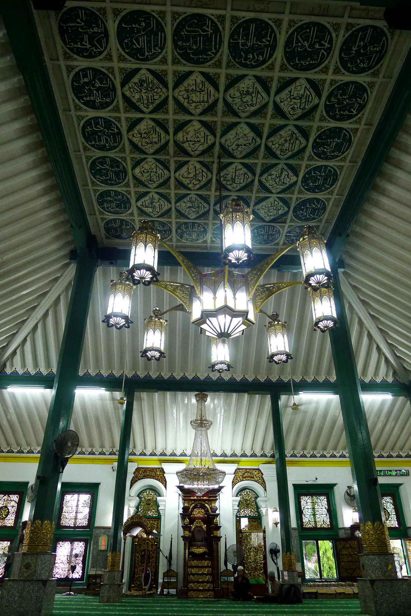 Interior Masjid Agung SMB 2